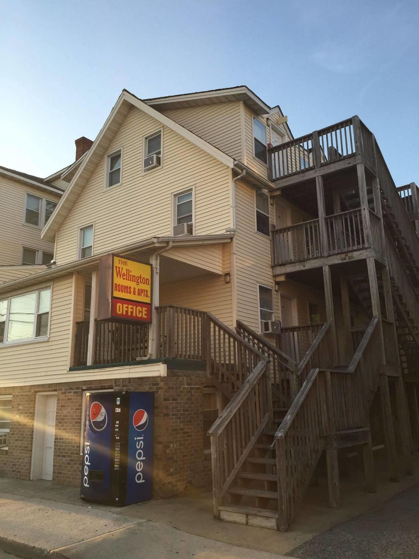 The Wellington Hotel & Suites Oceanblock Ocean City Extérieur photo