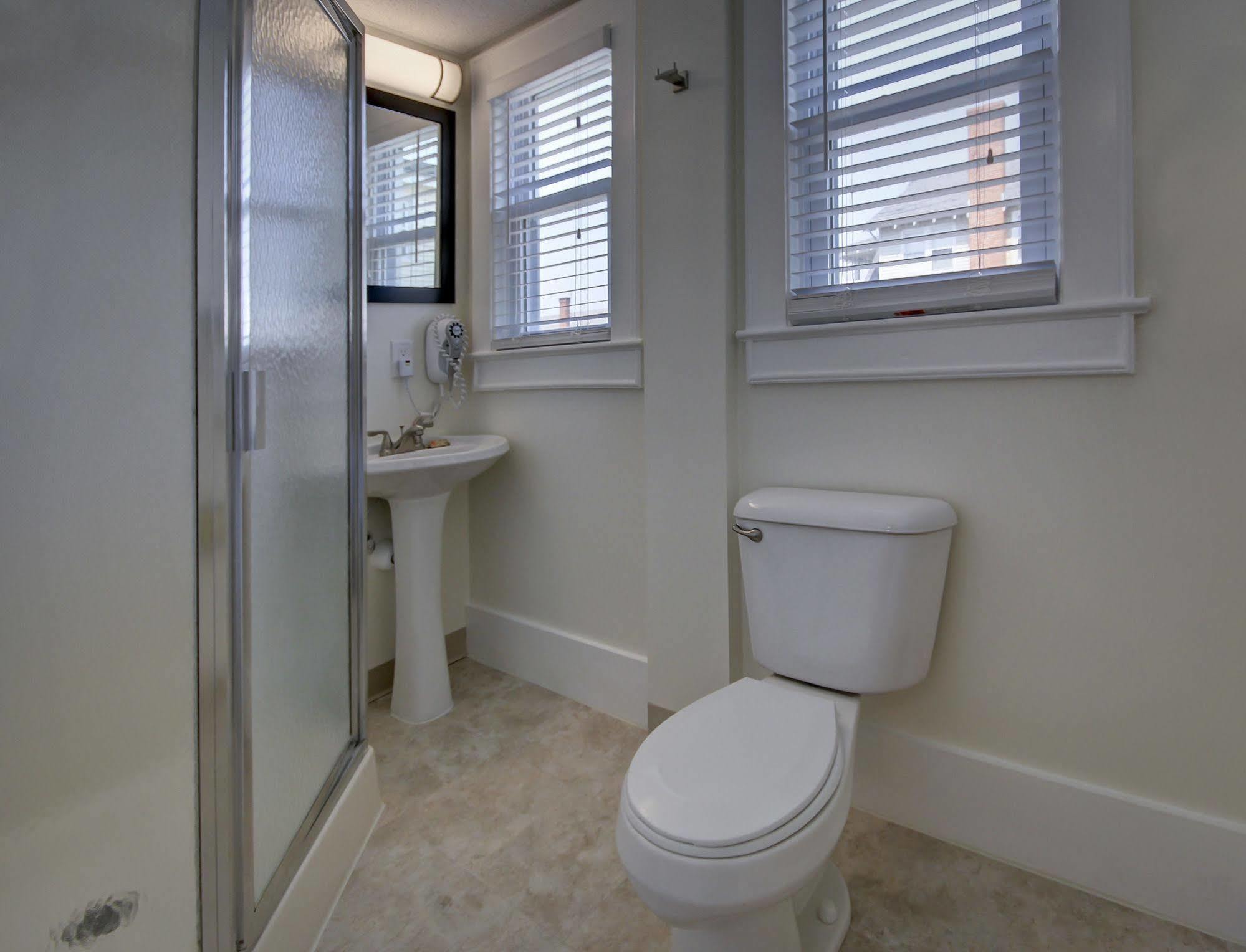 The Wellington Hotel & Suites Oceanblock Ocean City Extérieur photo