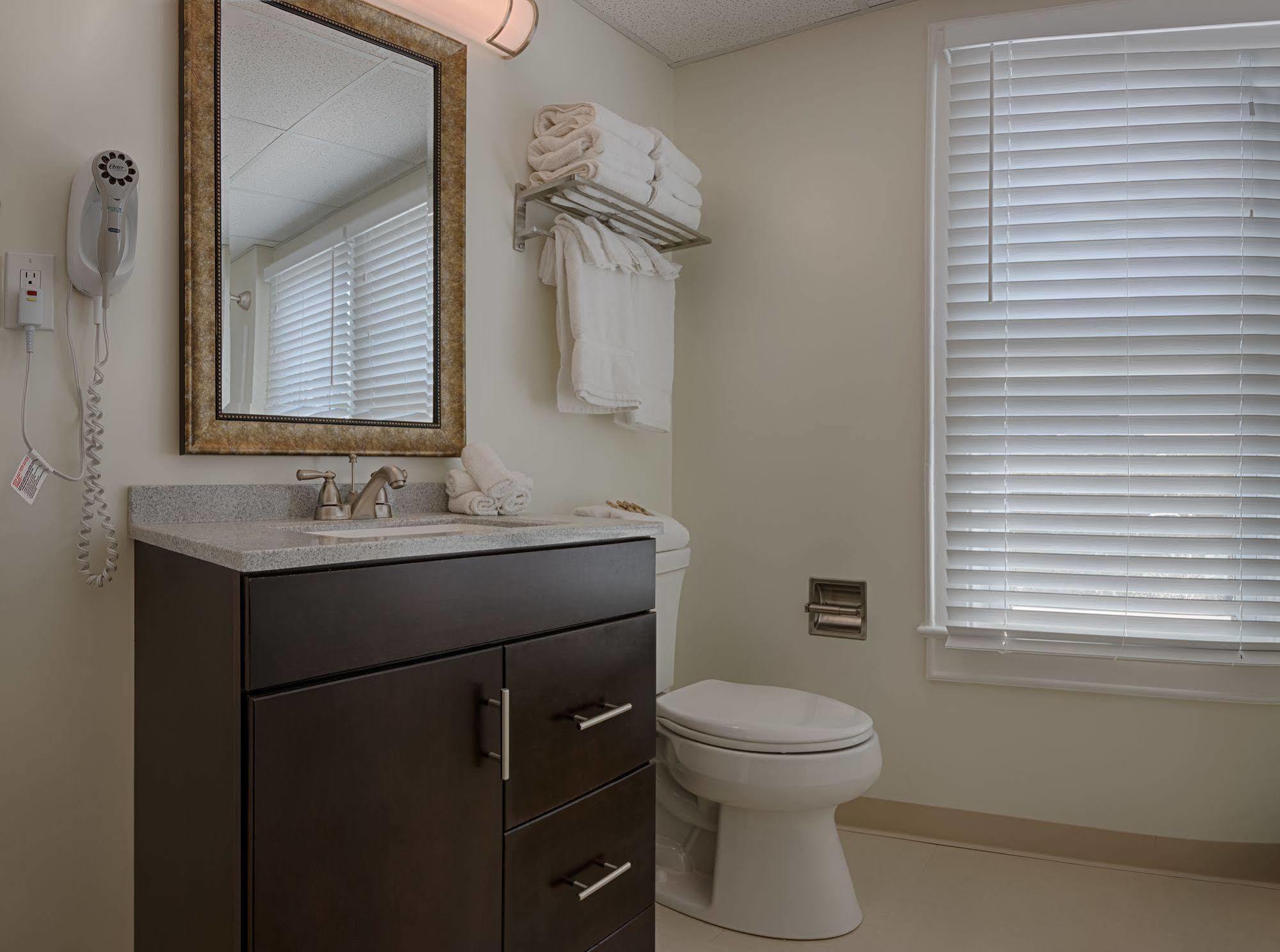 The Wellington Hotel & Suites Oceanblock Ocean City Extérieur photo